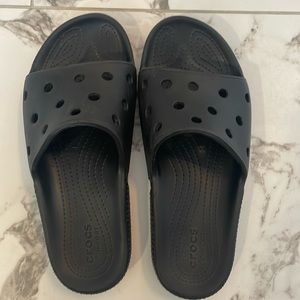 Crocs Slides black big kid size 6